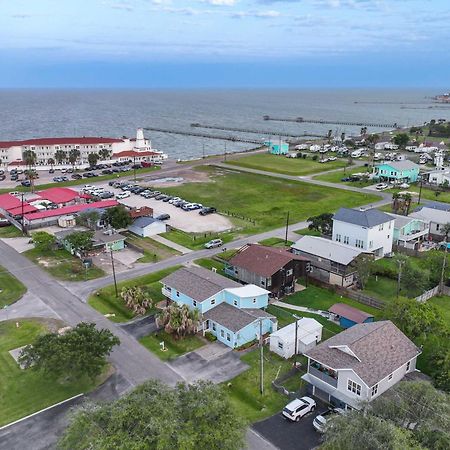 Beautiful Rockport Townhome - Walk To Aransas Bay! Bagian luar foto