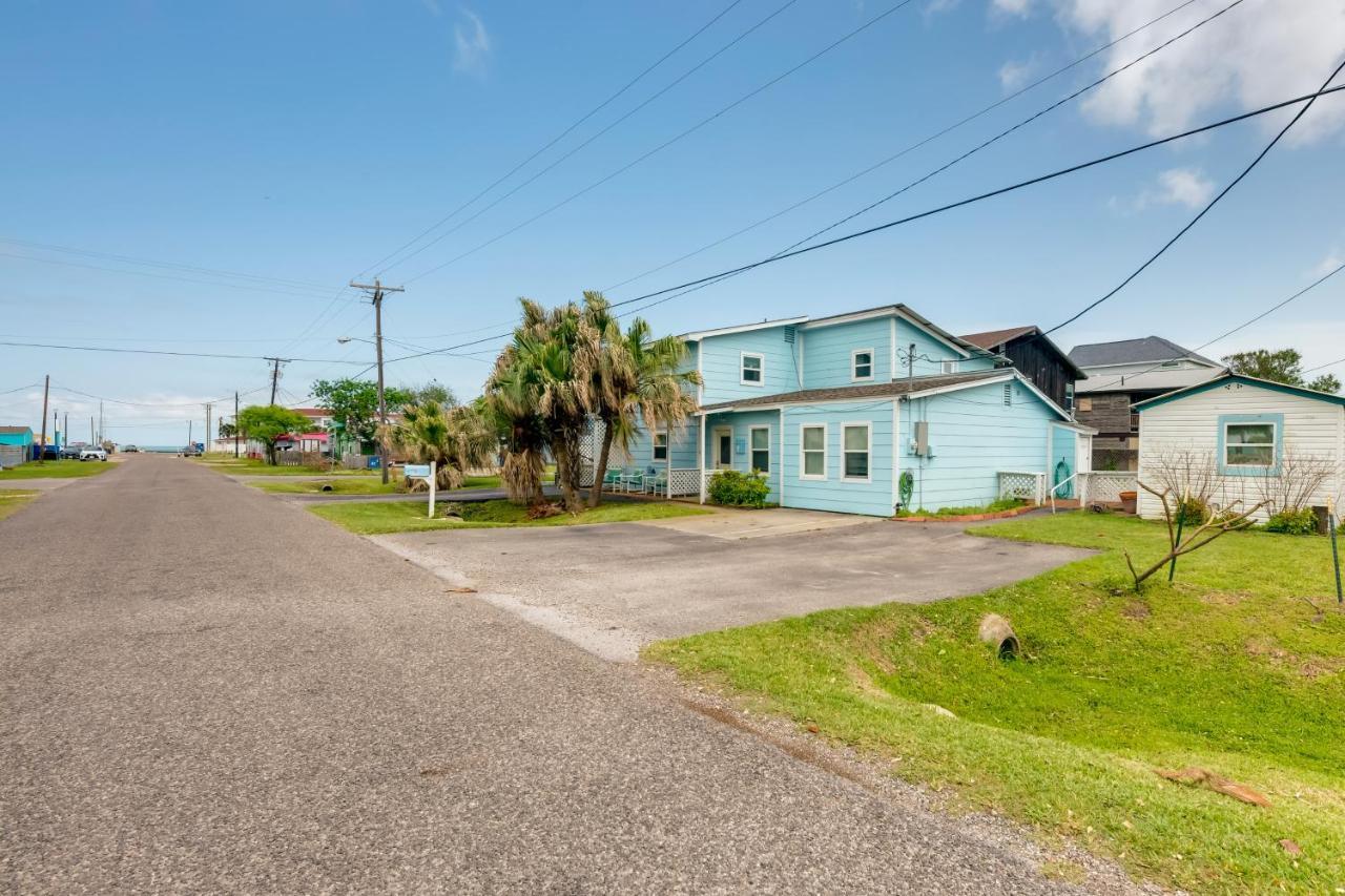 Beautiful Rockport Townhome - Walk To Aransas Bay! Bagian luar foto