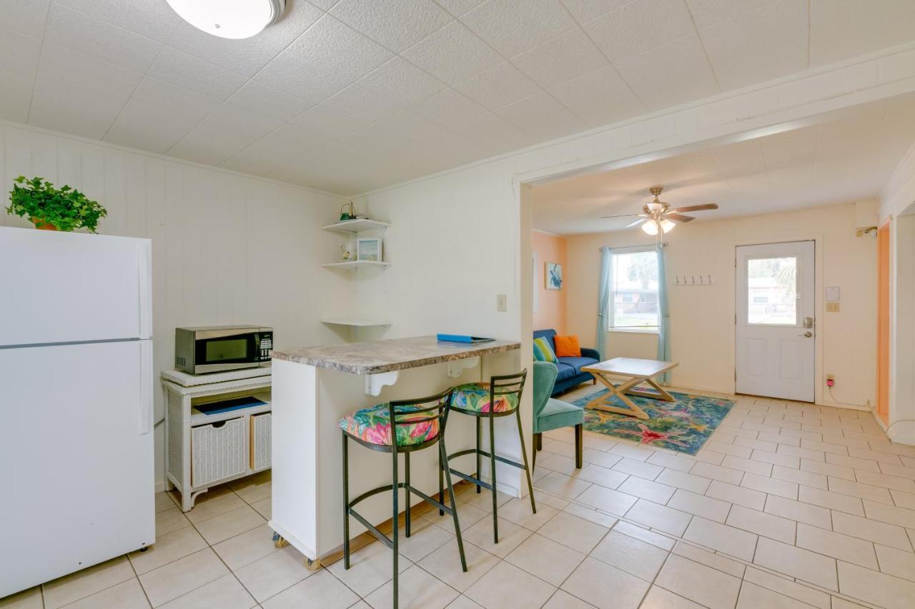 Beautiful Rockport Townhome - Walk To Aransas Bay! Bagian luar foto