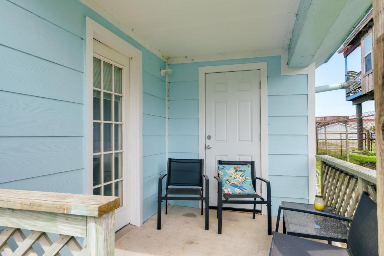 Beautiful Rockport Townhome - Walk To Aransas Bay! Bagian luar foto
