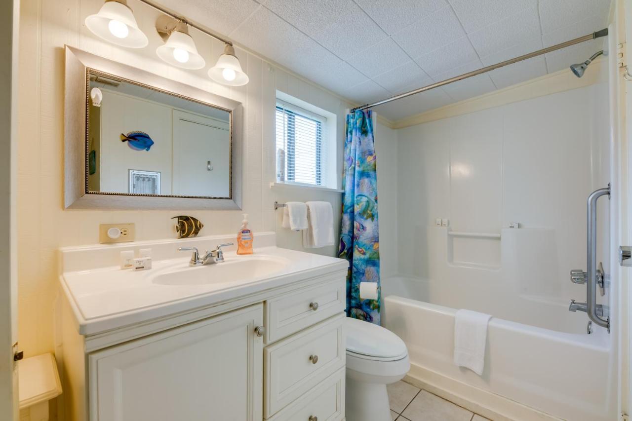 Beautiful Rockport Townhome - Walk To Aransas Bay! Bagian luar foto