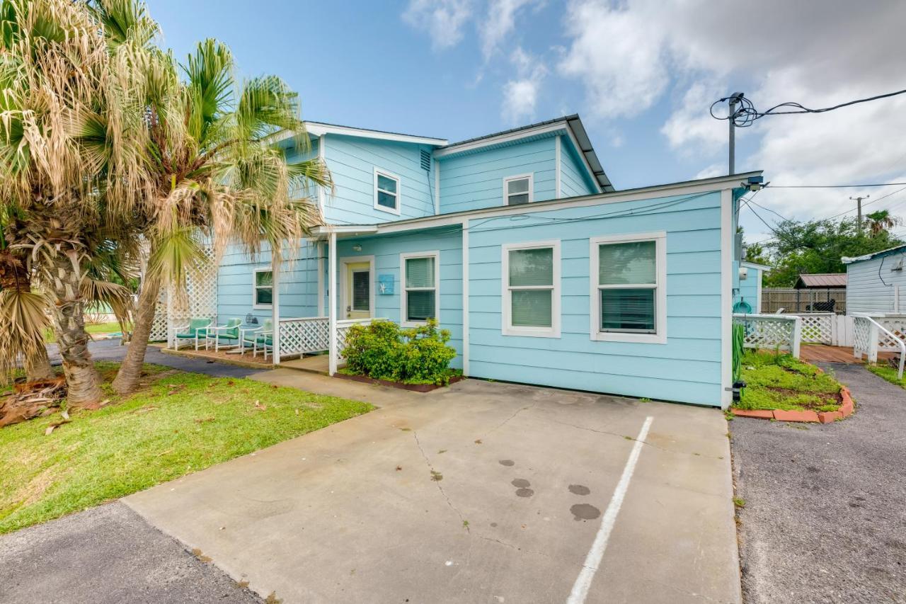 Beautiful Rockport Townhome - Walk To Aransas Bay! Bagian luar foto